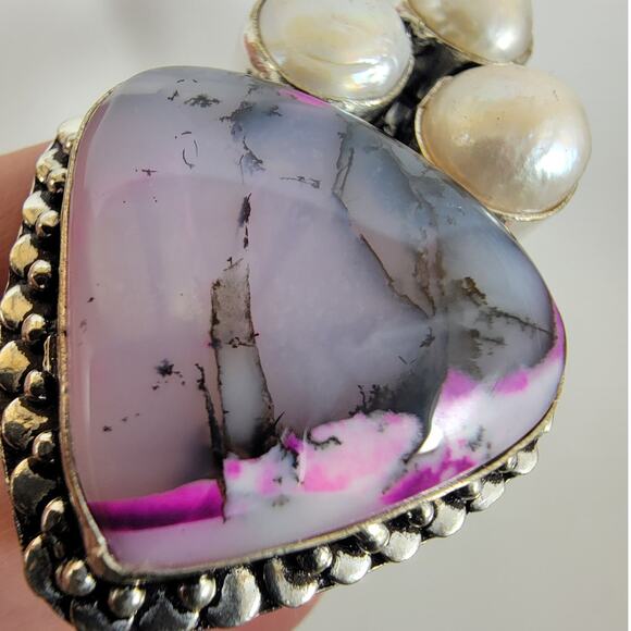 Handmade Silver Pendant with Pink Jasper Heart, Freshwater Pearls & 925 Setting - Picture 6 of 10